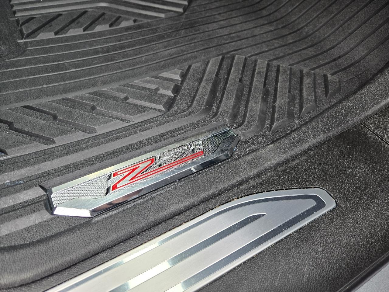 Chevrolet Silverado 1500 4WD Crew Cab 147" LTZ 2024