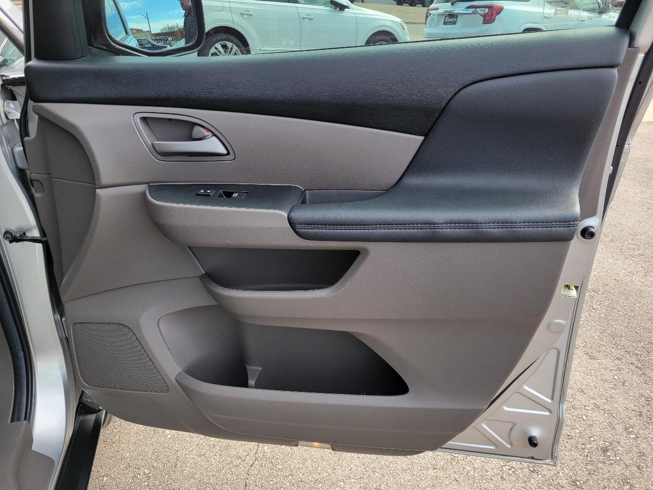 Honda Odyssey 5dr EX-L 2011