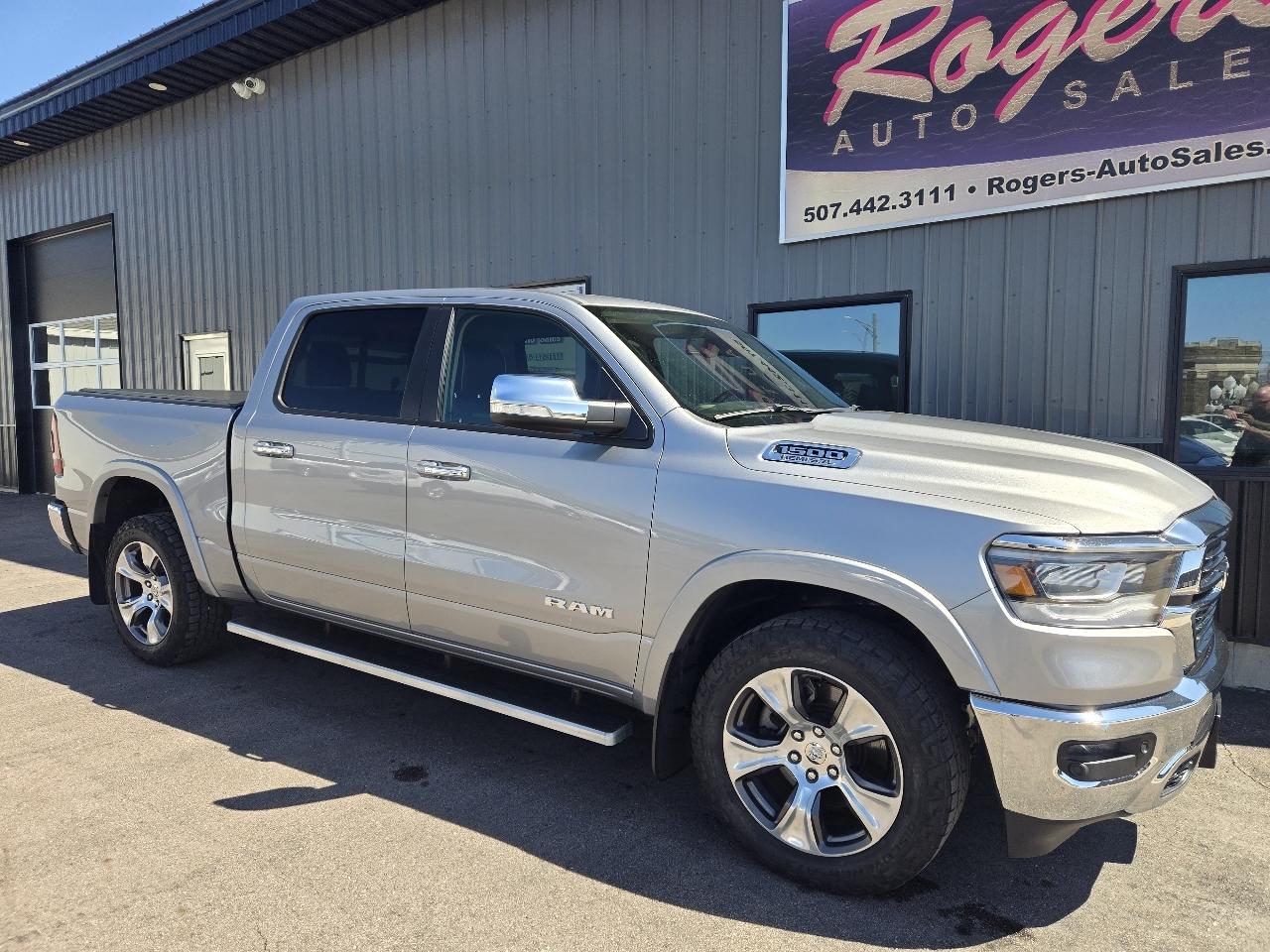 RAM 1500 Laramie 4x4 Crew Cab 5'7" Box 2019
