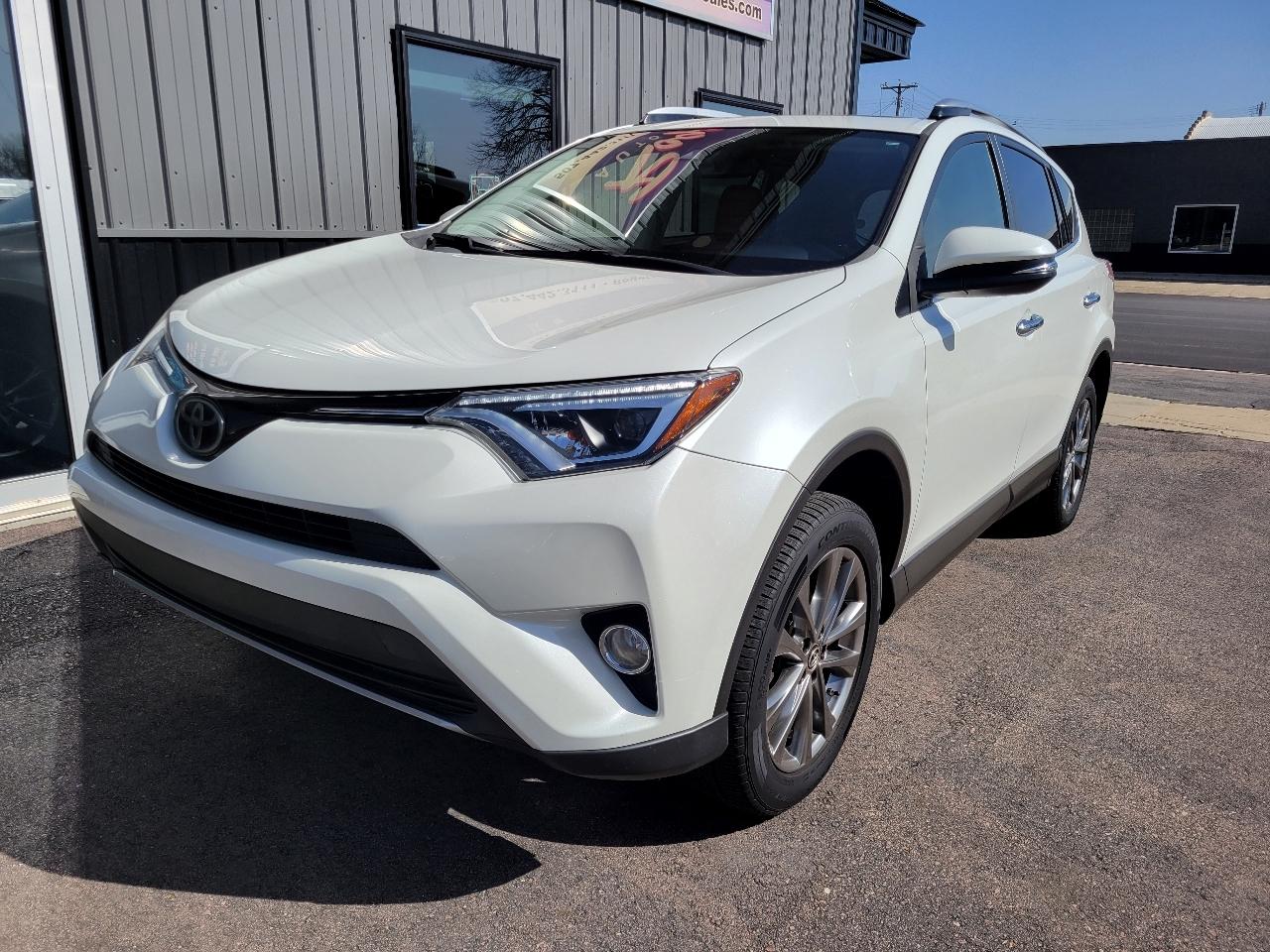 Toyota RAV4 Limited AWD (Natl) 2018