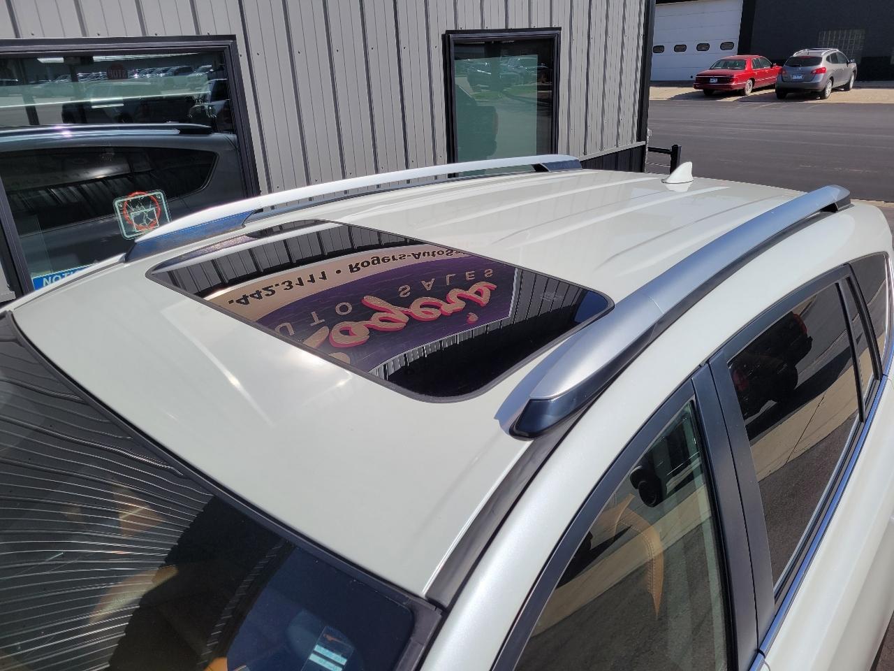 Toyota RAV4 Limited AWD (Natl) 2018