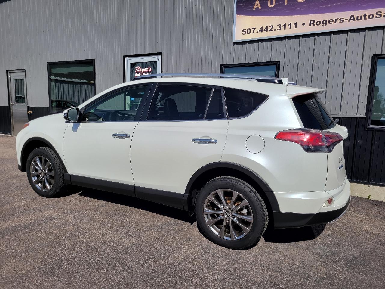 Toyota RAV4 Limited AWD (Natl) 2018