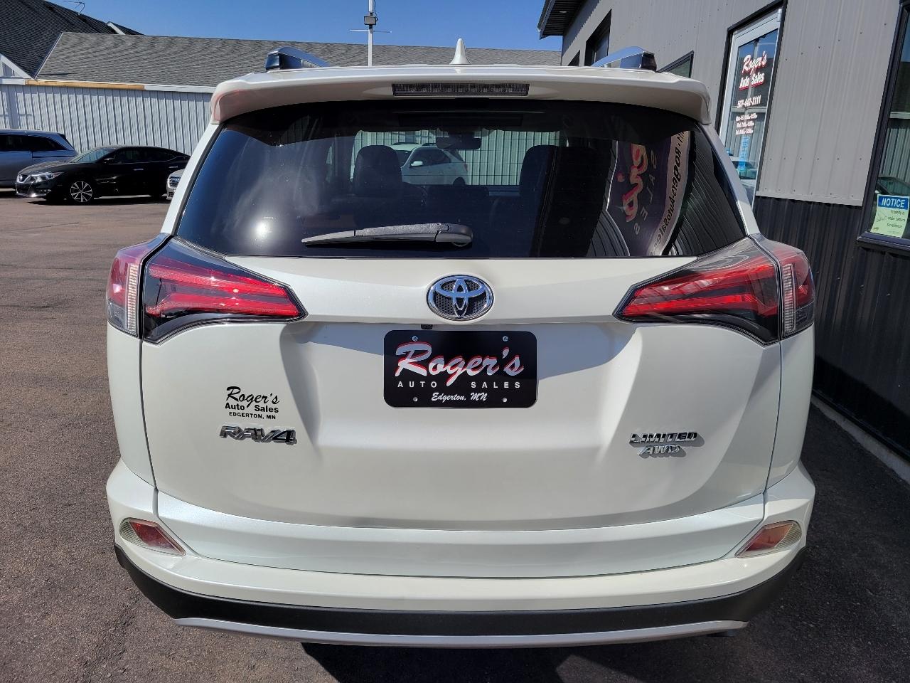 Toyota RAV4 Limited AWD (Natl) 2018