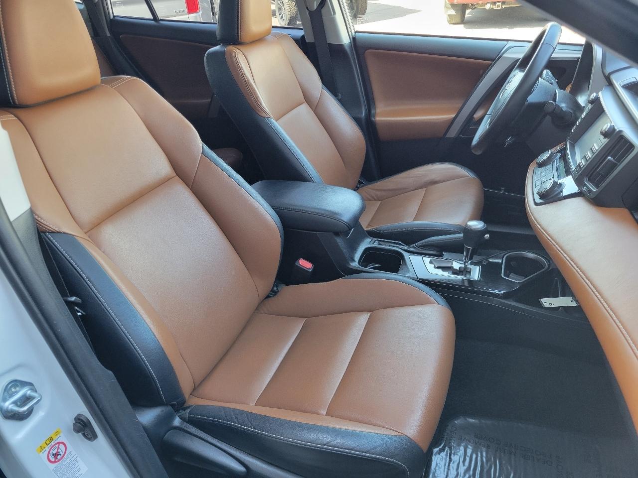 Toyota RAV4 Limited AWD (Natl) 2018