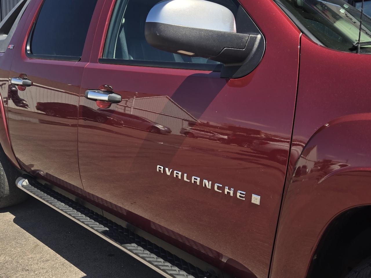 Chevrolet Avalanche 4WD Crew Cab 130" LT w/3LT 2008
