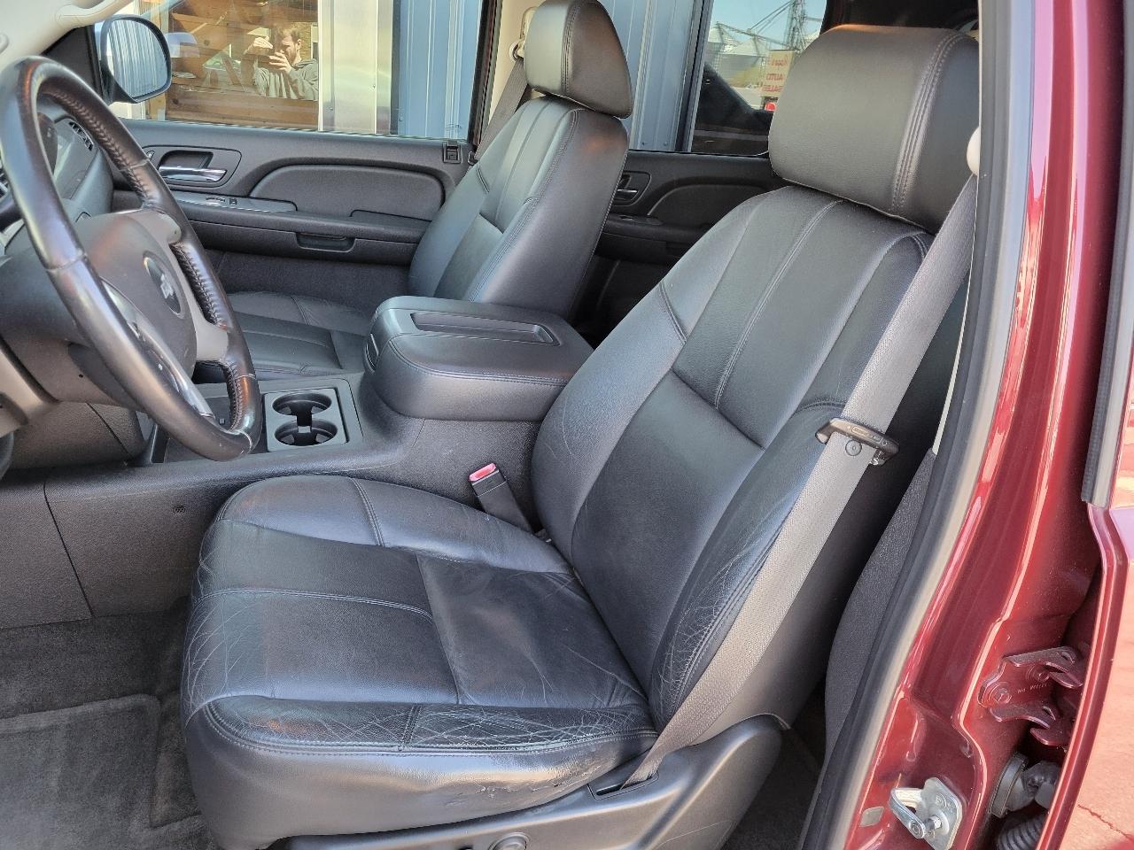 Chevrolet Avalanche 4WD Crew Cab 130" LT w/3LT 2008