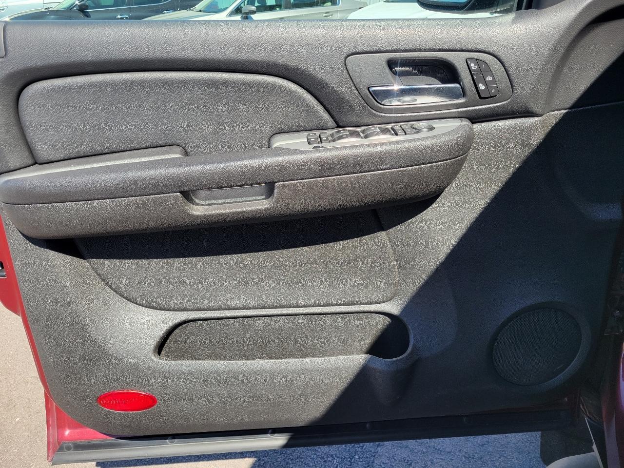 Chevrolet Avalanche 4WD Crew Cab 130" LT w/3LT 2008