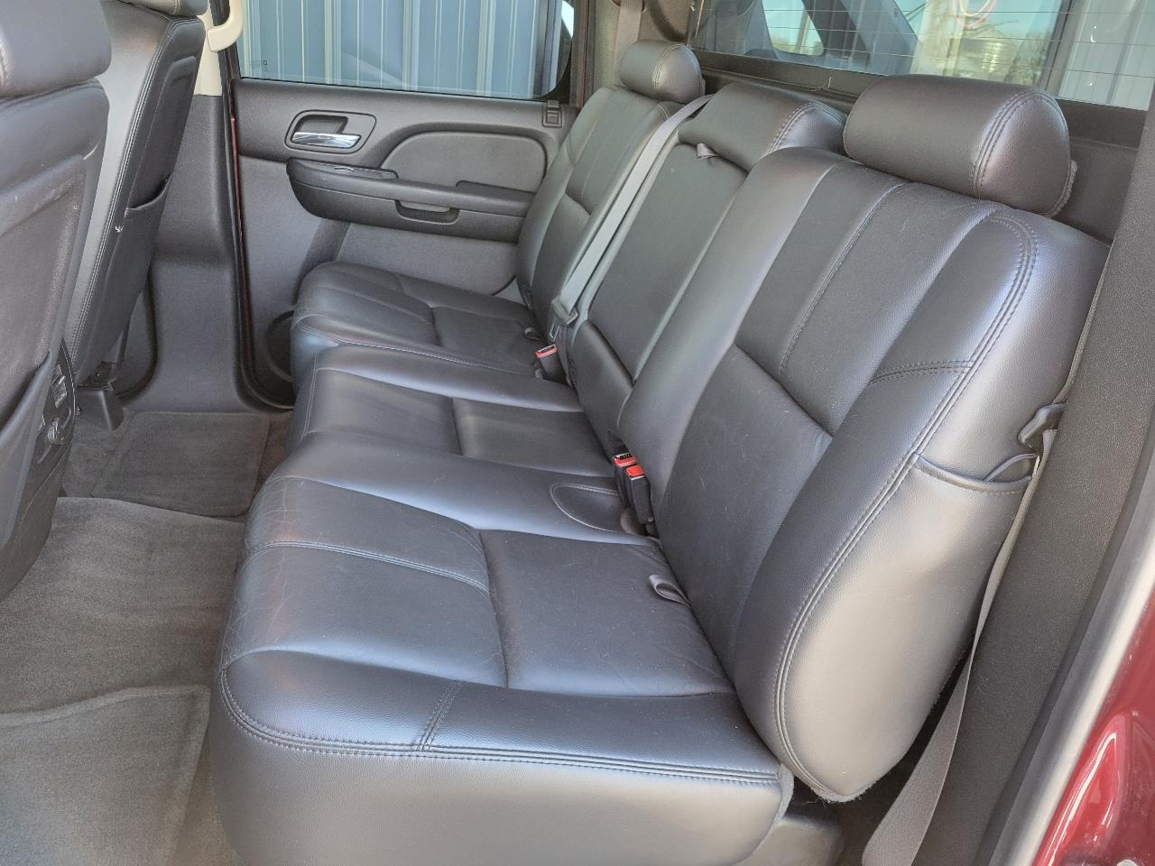 Chevrolet Avalanche 4WD Crew Cab 130" LT w/3LT 2008