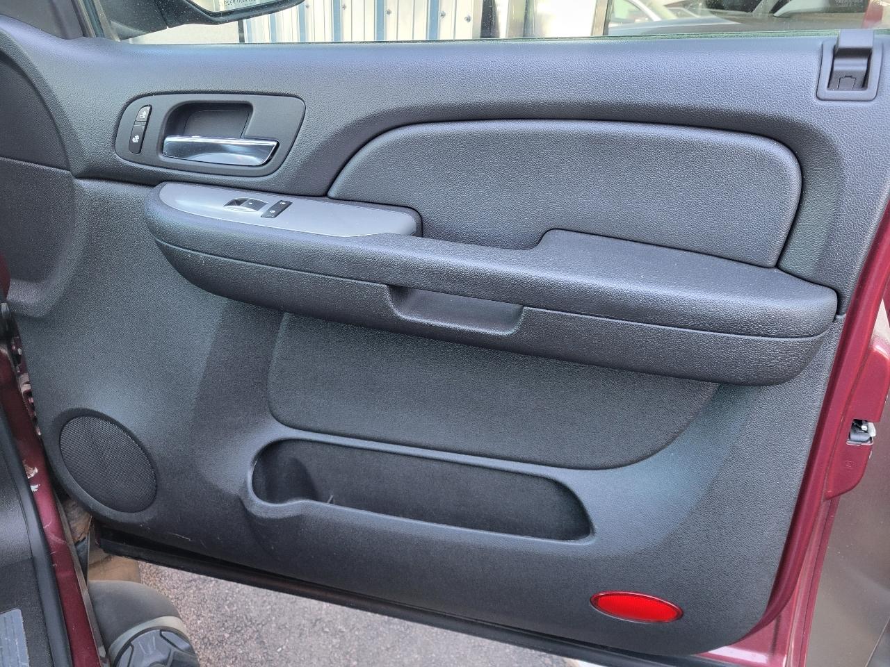 Chevrolet Avalanche 4WD Crew Cab 130" LT w/3LT 2008