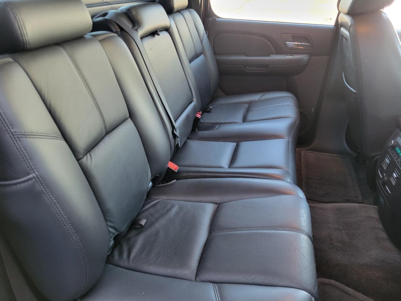 Chevrolet Avalanche 4WD Crew Cab 130" LT w/3LT 2008