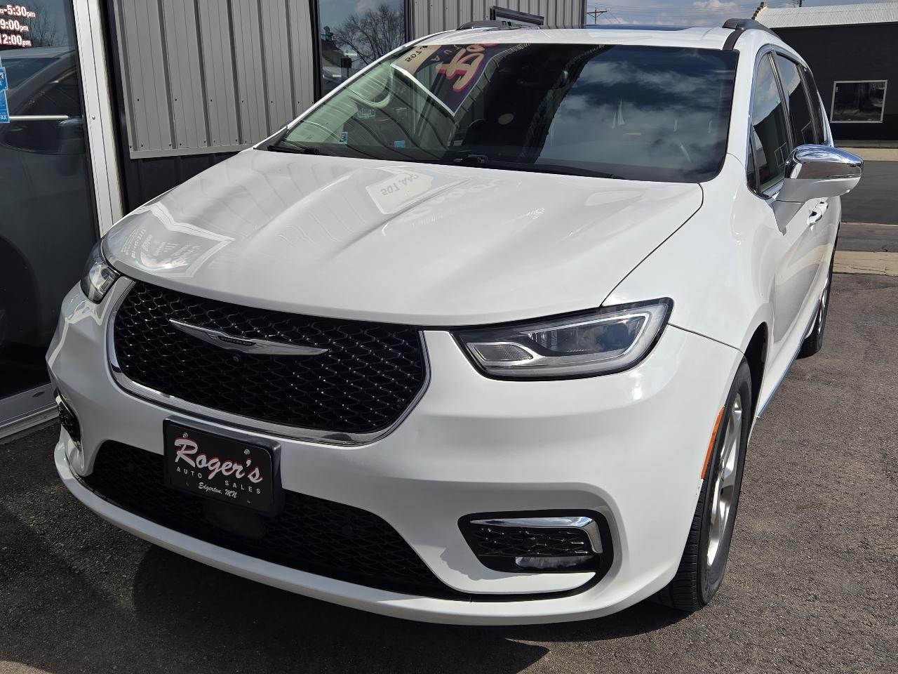 Chrysler Pacifica Limited FWD 2022