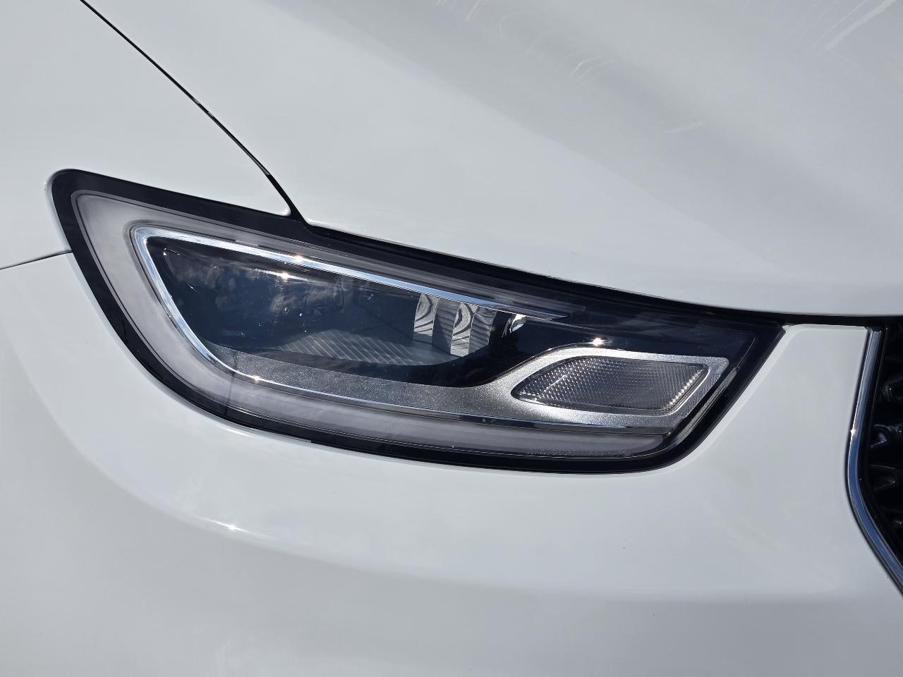 Chrysler Pacifica Limited FWD 2022