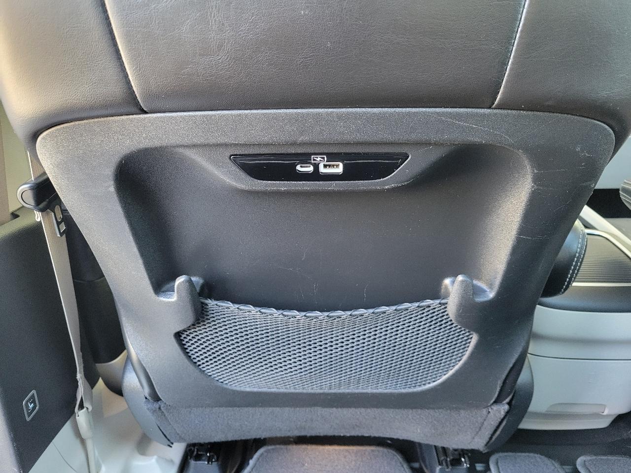 Chrysler Pacifica Limited FWD 2022