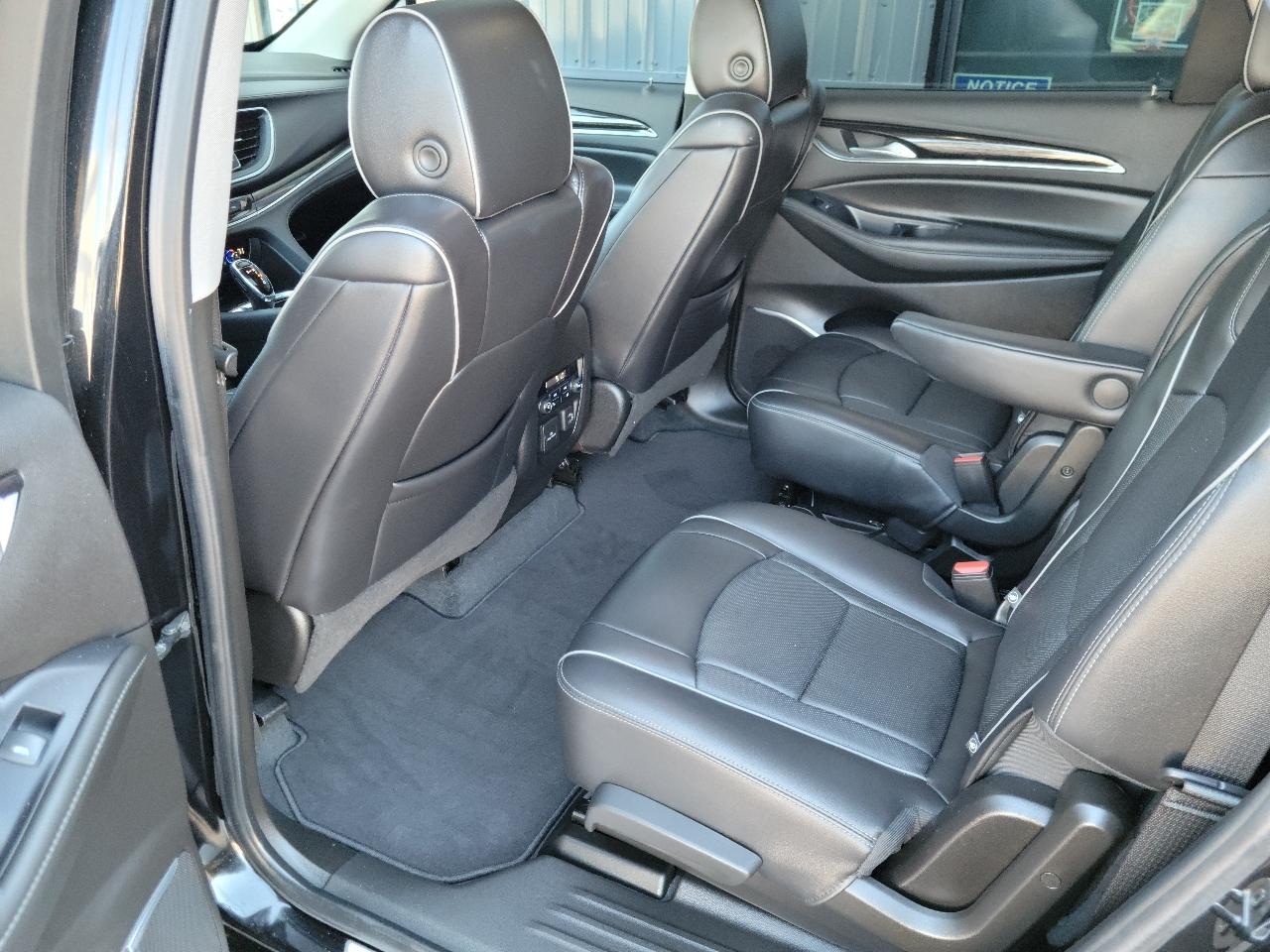 Buick Enclave AWD 4dr Avenir 2021