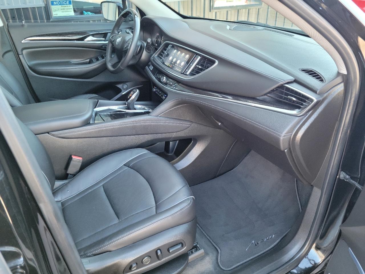 Buick Enclave AWD 4dr Avenir 2021