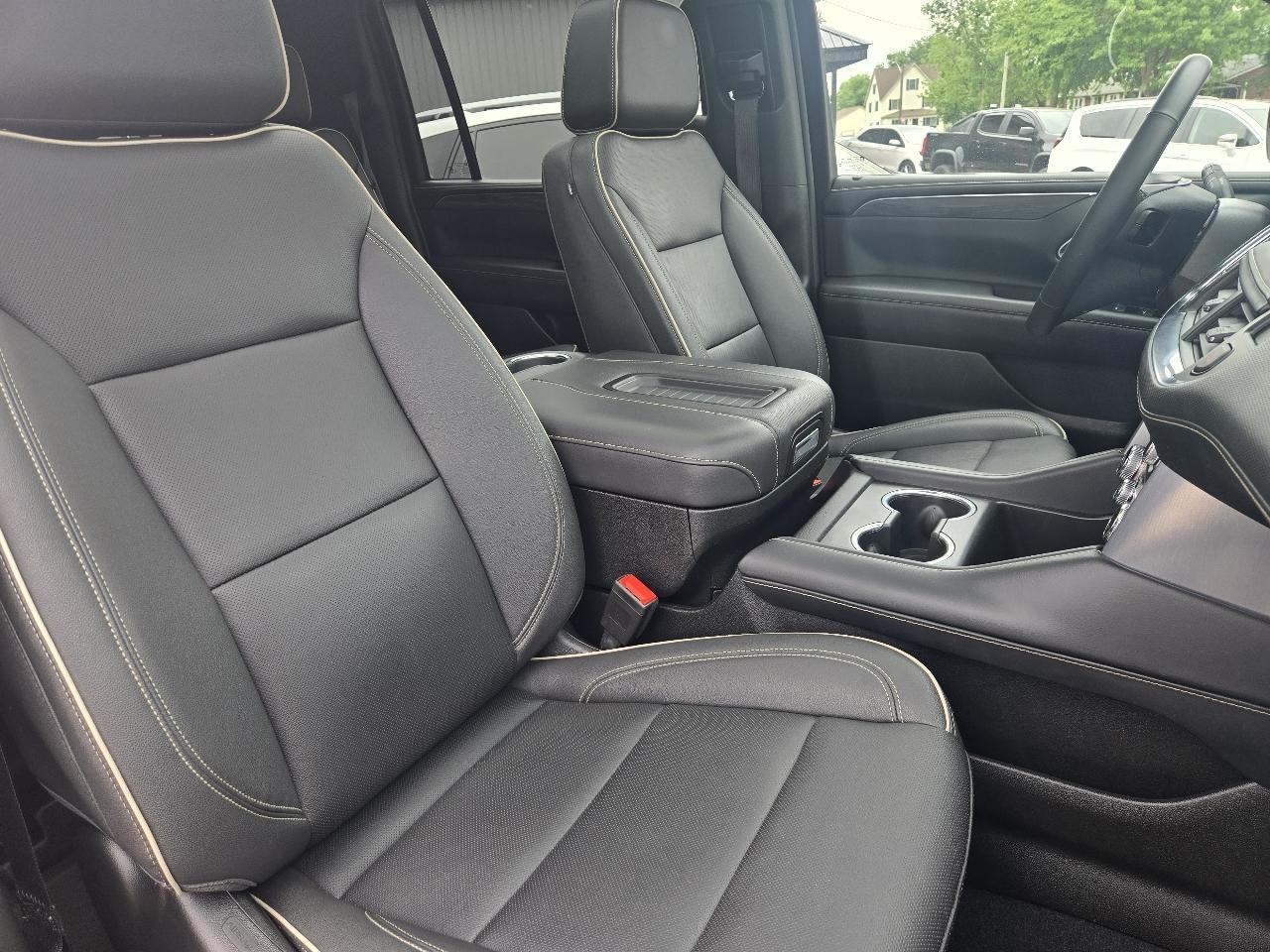GMC Yukon XL 4WD 4dr SLT 2023