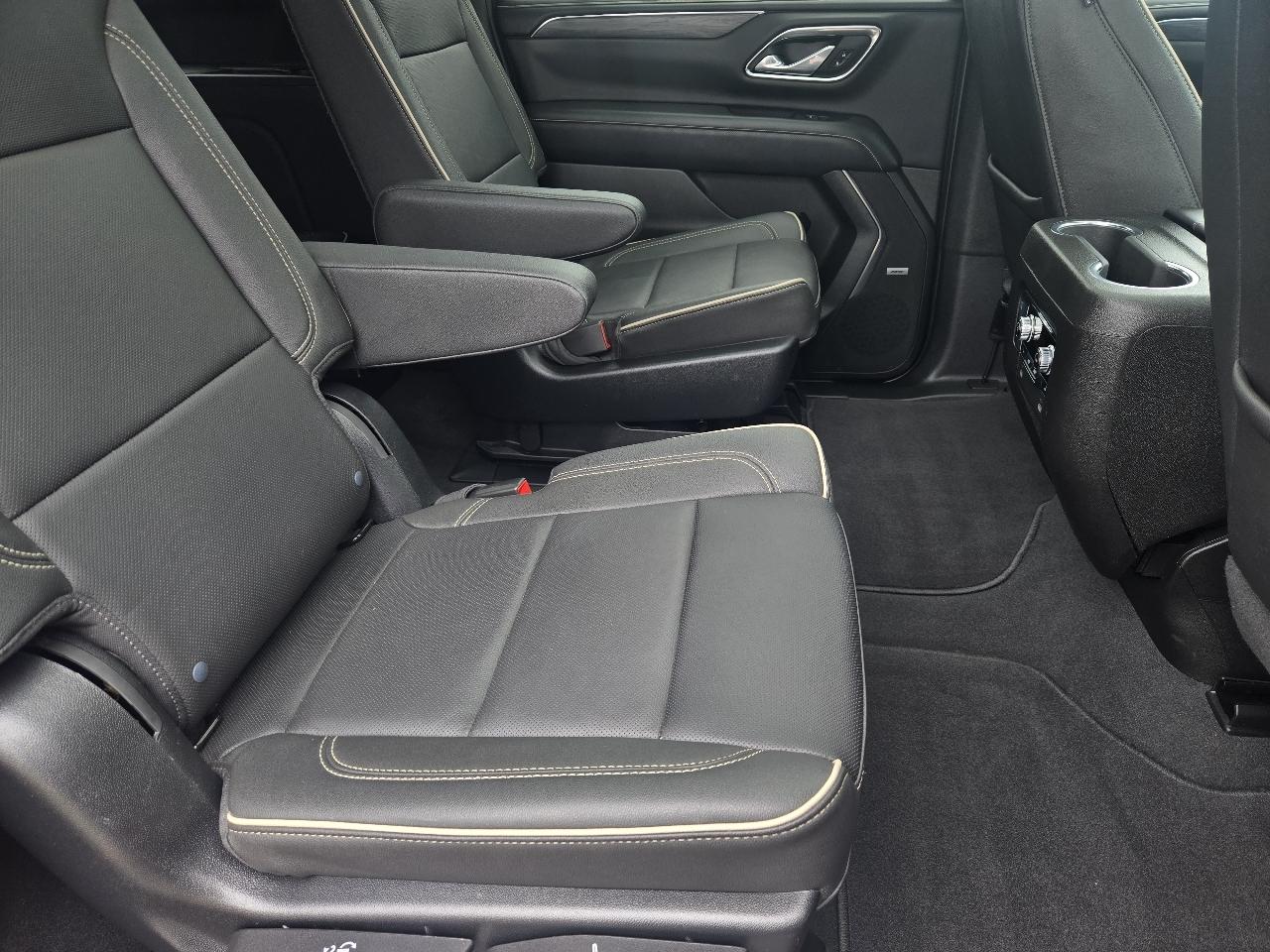GMC Yukon XL 4WD 4dr SLT 2023