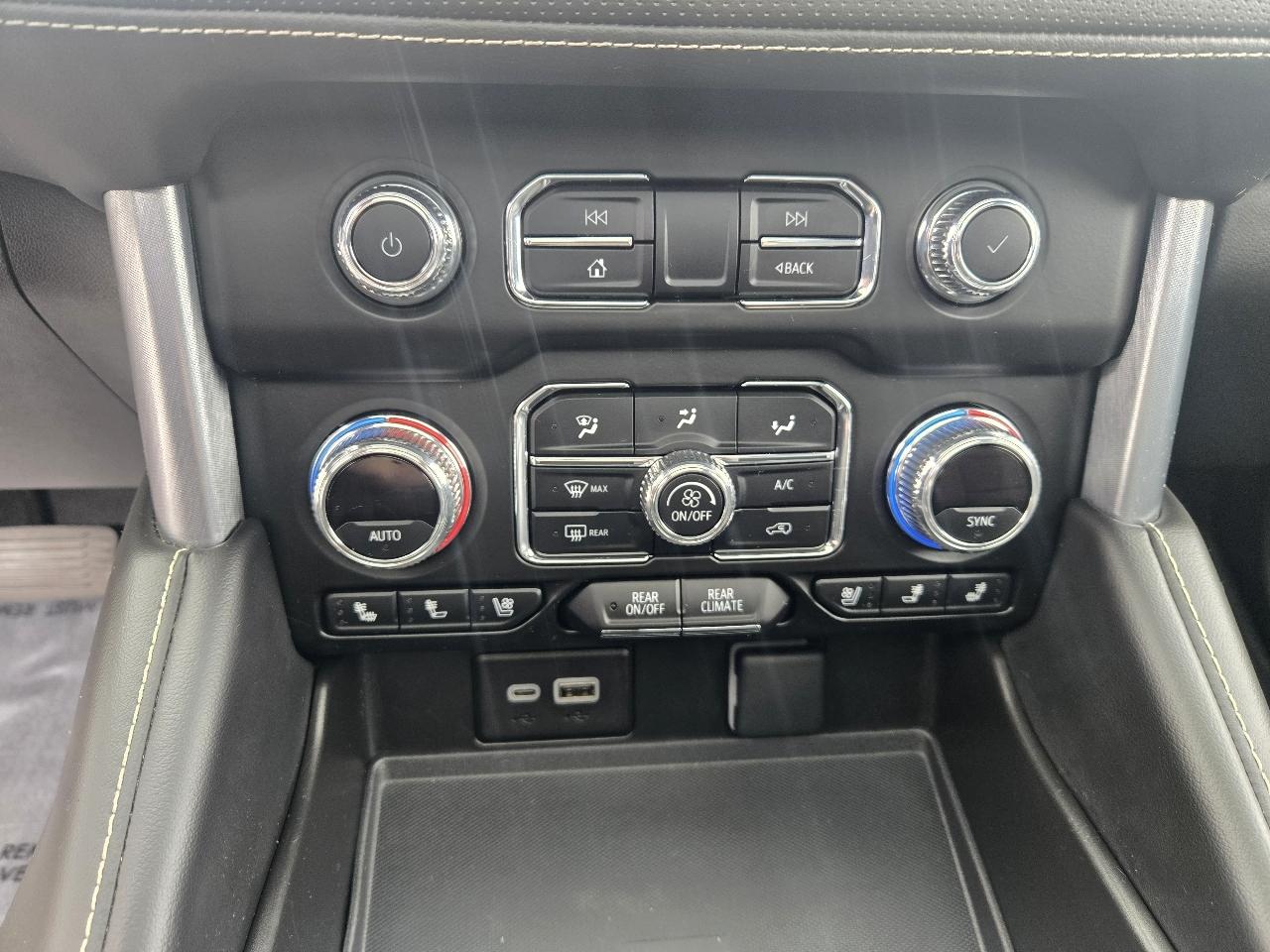 GMC Yukon XL 4WD 4dr SLT 2023