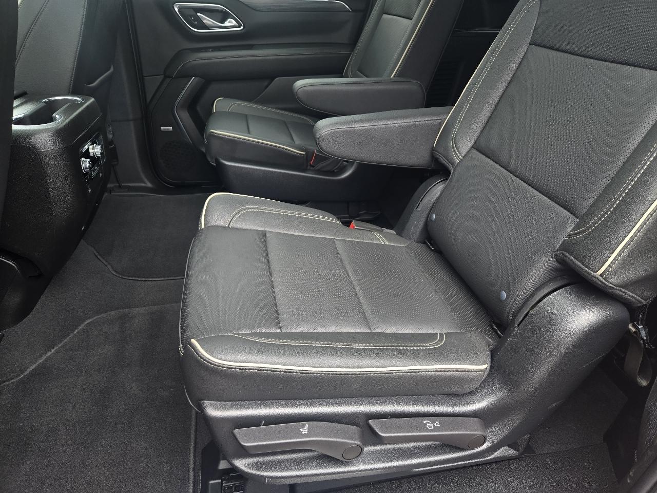 GMC Yukon XL 4WD 4dr SLT 2023