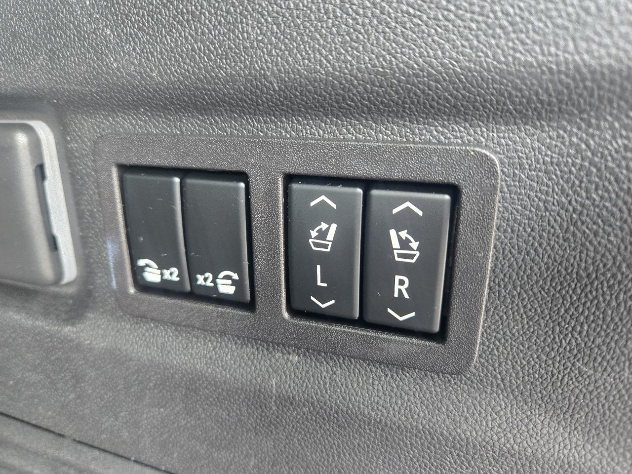 GMC Yukon XL 4WD 4dr SLT 2023