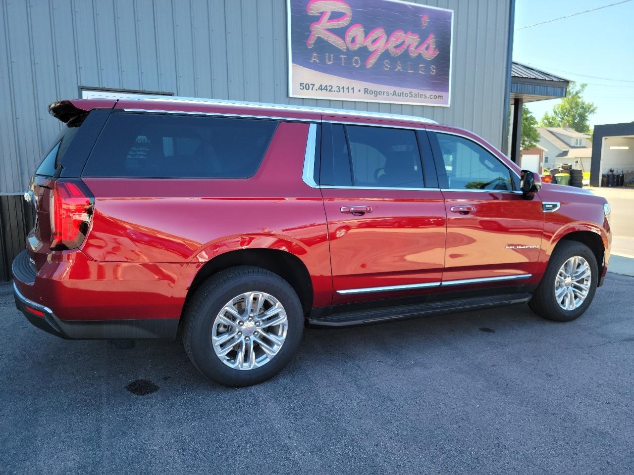 GMC Yukon XL 4WD 4dr SLT 2023