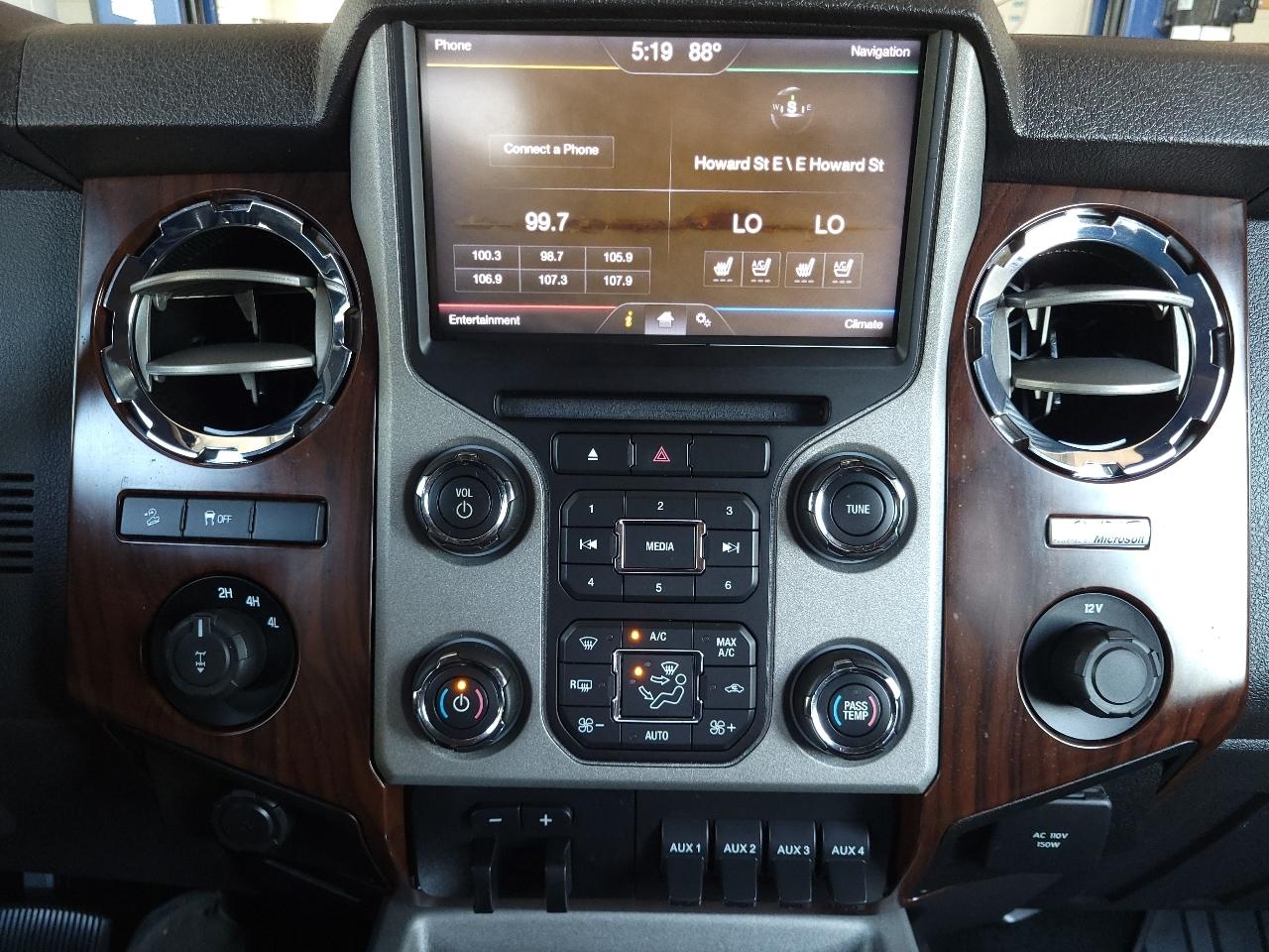 Ford Super Duty F-350 SRW 4WD Crew Cab 156" Lariat 2013