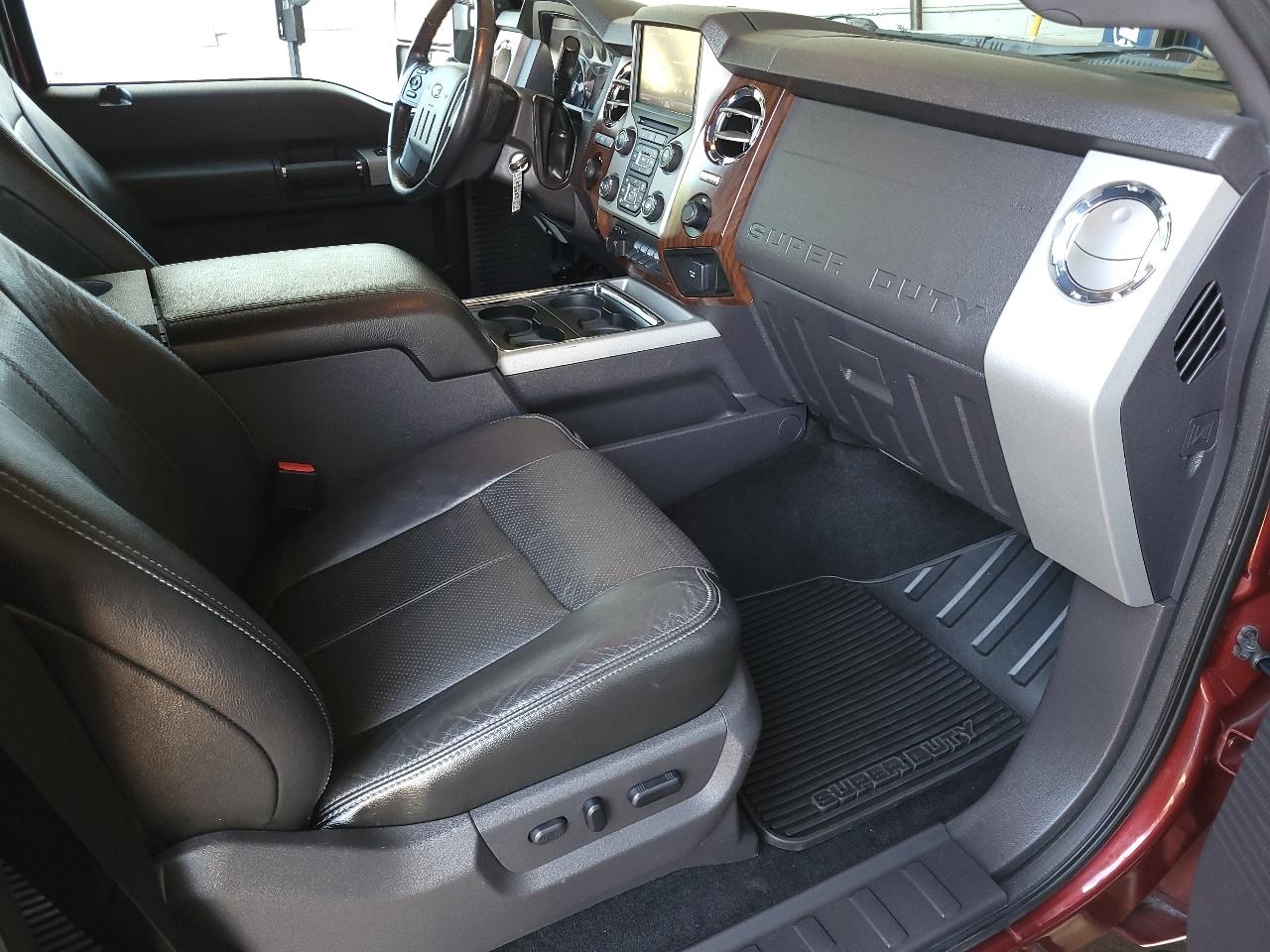 Ford Super Duty F-350 SRW 4WD Crew Cab 156" Lariat 2013
