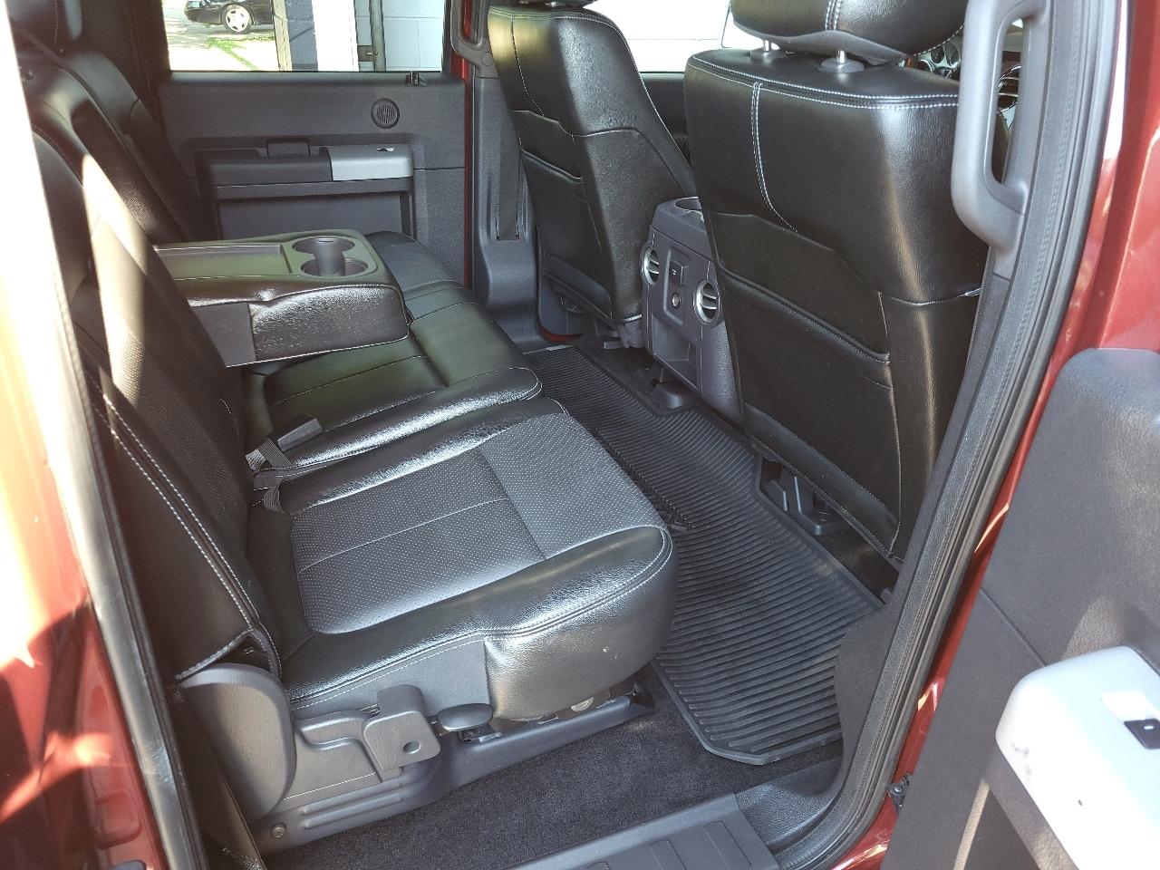 Ford Super Duty F-350 SRW 4WD Crew Cab 156" Lariat 2013