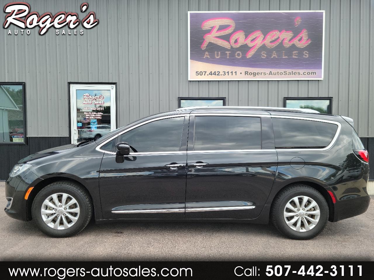 Chrysler Pacifica Touring L Plus FWD 2018