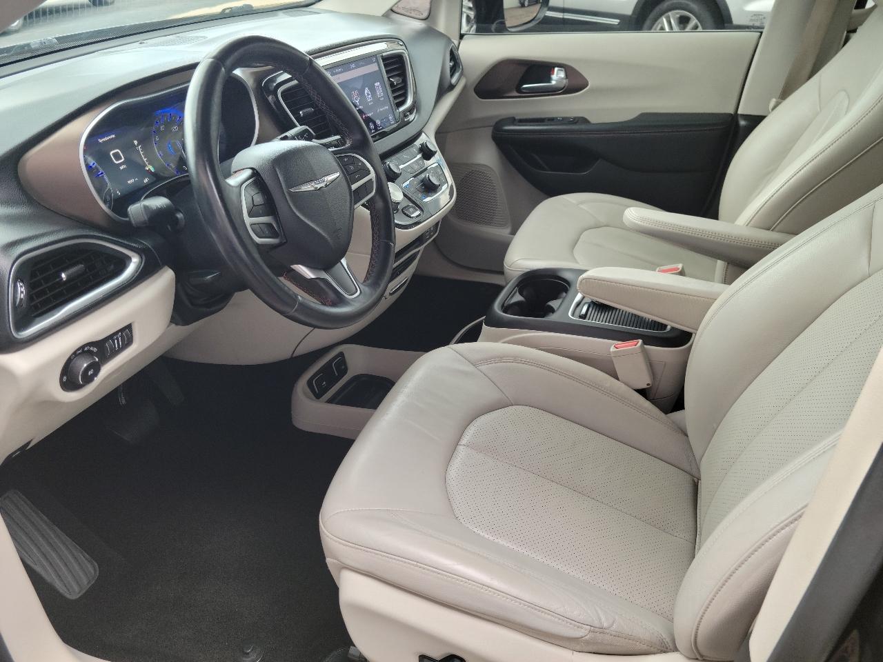 Chrysler Pacifica Touring L Plus FWD 2018