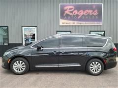 2018 Chrysler Pacifica 