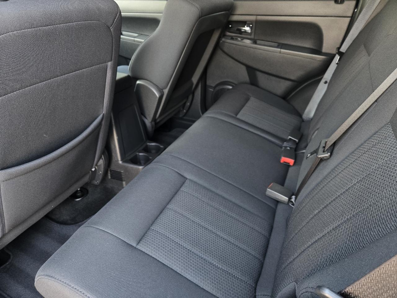 Jeep Liberty 4WD 4dr Sport 2011