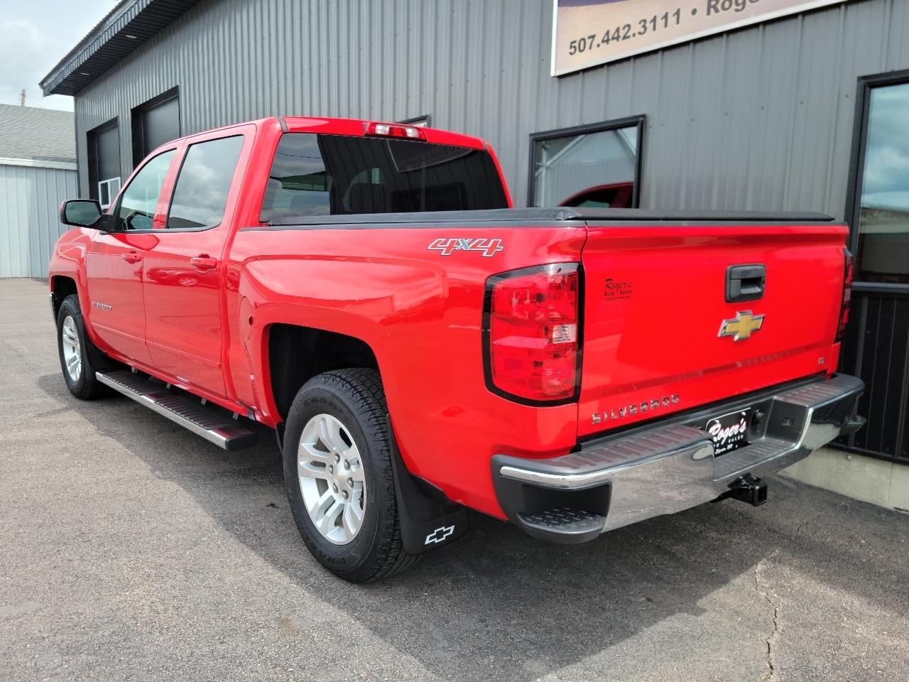 Chevrolet Silverado 1500 4WD Crew Cab 143.5" LT w/1LT 2016