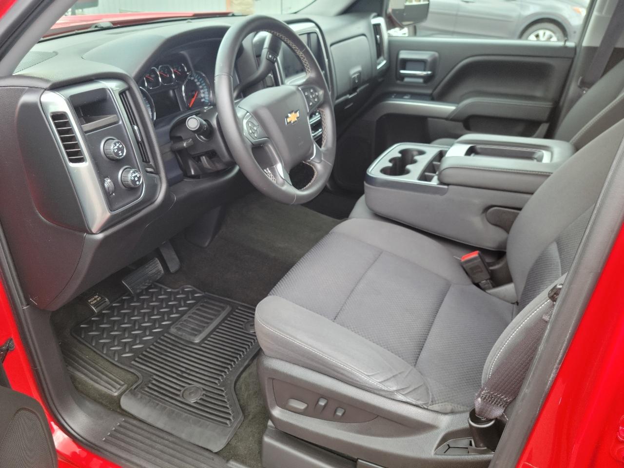 Chevrolet Silverado 1500 4WD Crew Cab 143.5" LT w/1LT 2016