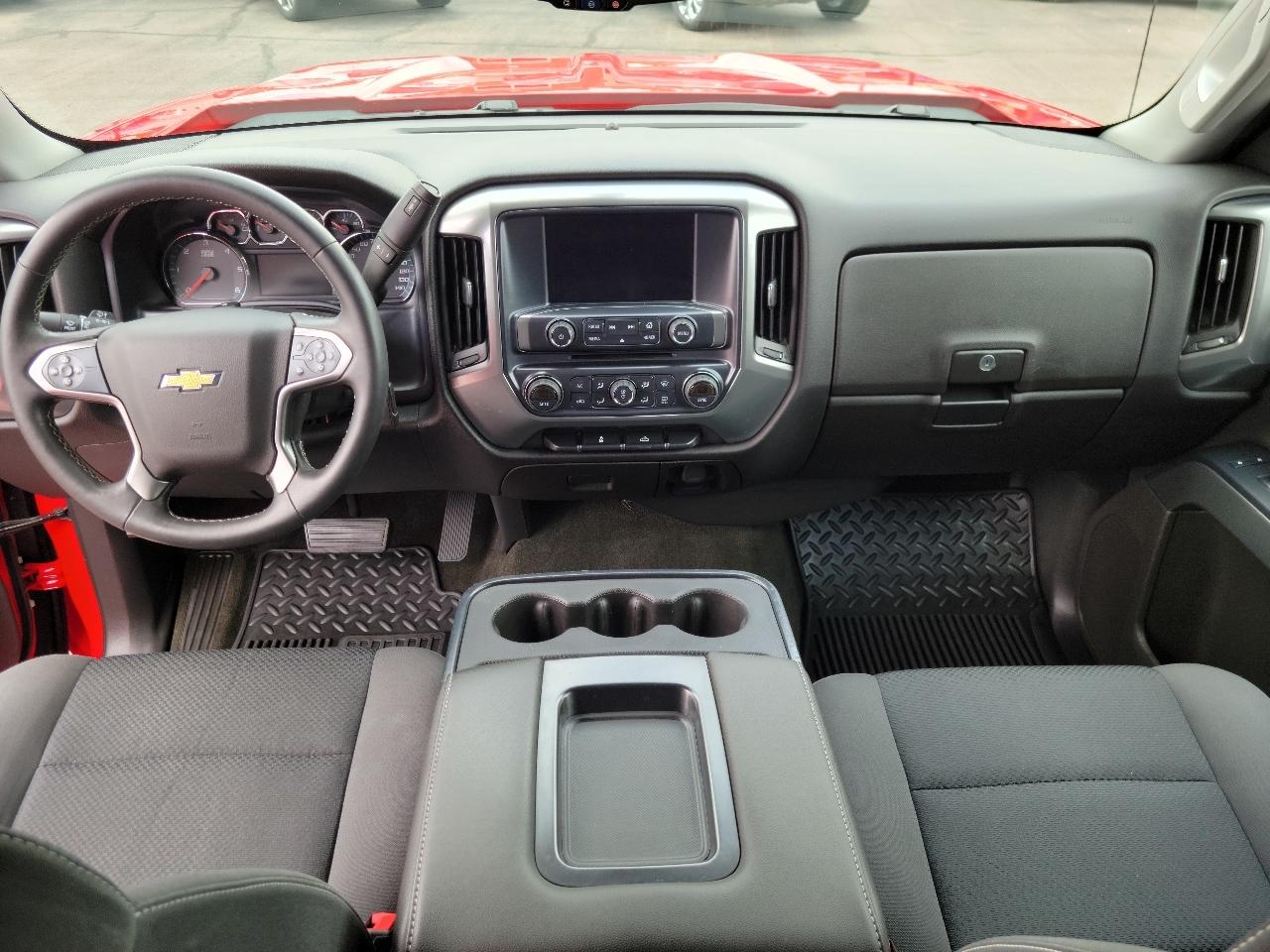 Chevrolet Silverado 1500 4WD Crew Cab 143.5" LT w/1LT 2016