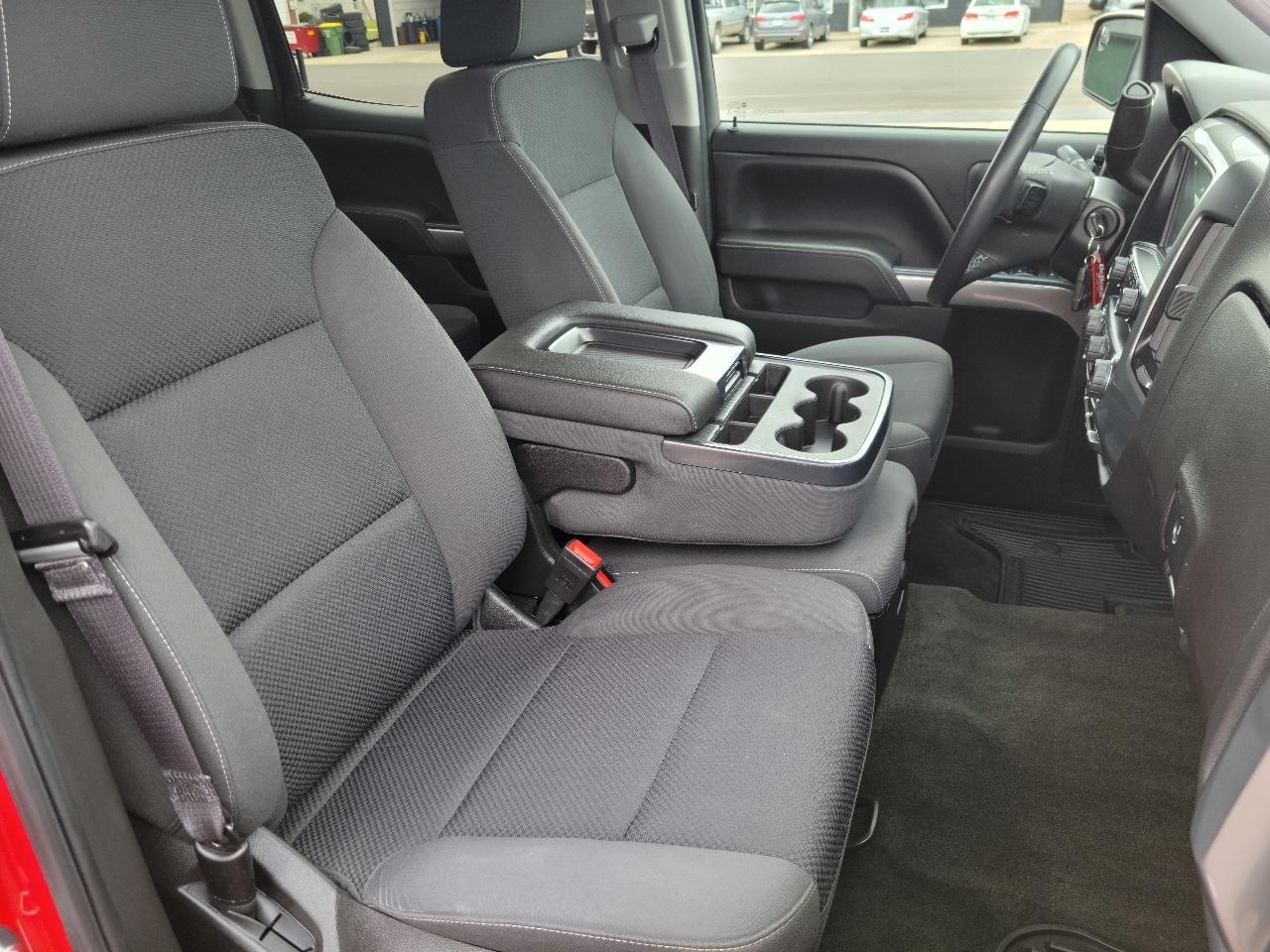 Chevrolet Silverado 1500 4WD Crew Cab 143.5" LT w/1LT 2016
