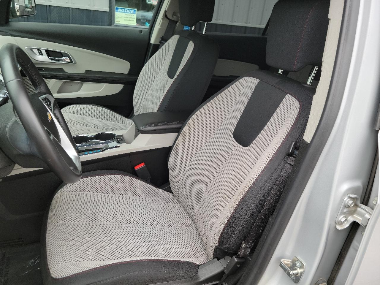 Chevrolet Equinox AWD 4dr LT w/1LT 2017