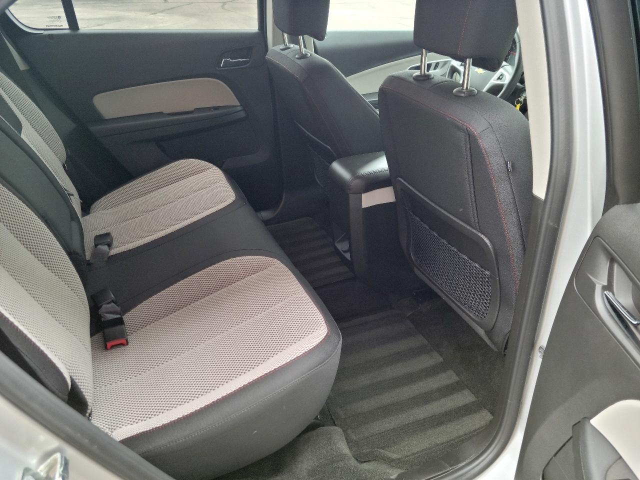 Chevrolet Equinox AWD 4dr LT w/1LT 2017
