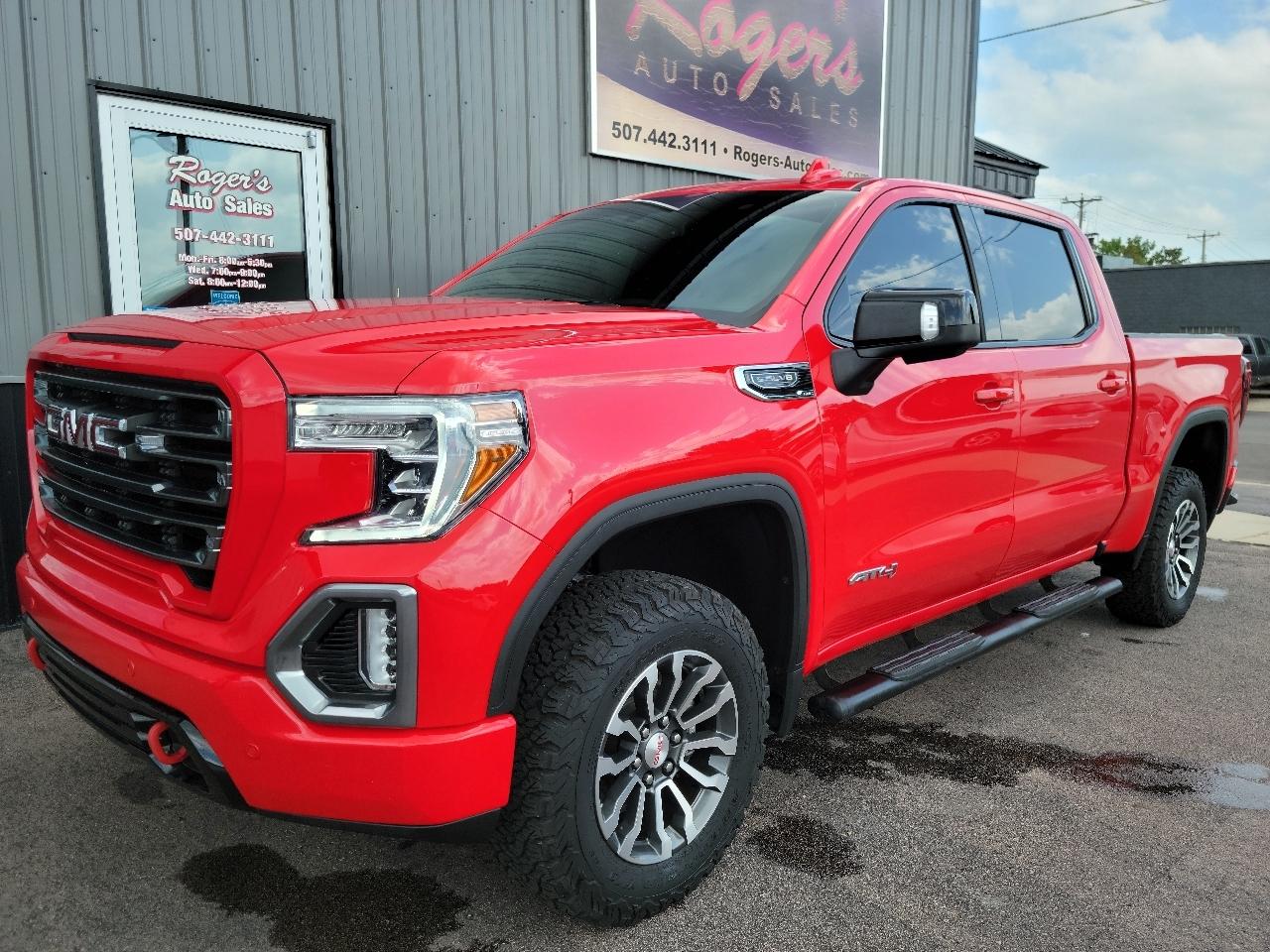 GMC Sierra 1500 4WD Crew Cab 147" AT4 2021