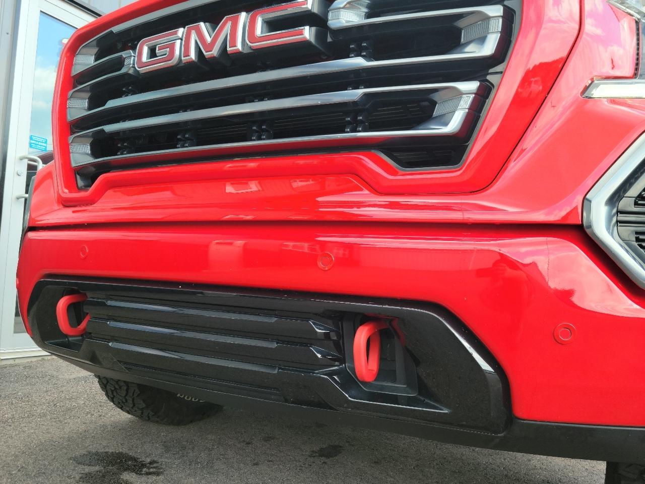 GMC Sierra 1500 4WD Crew Cab 147" AT4 2021
