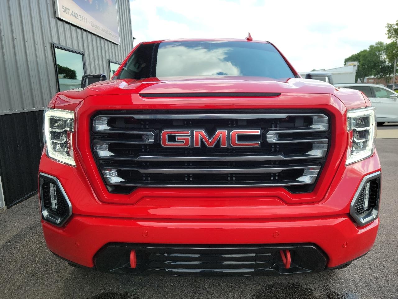 GMC Sierra 1500 4WD Crew Cab 147" AT4 2021