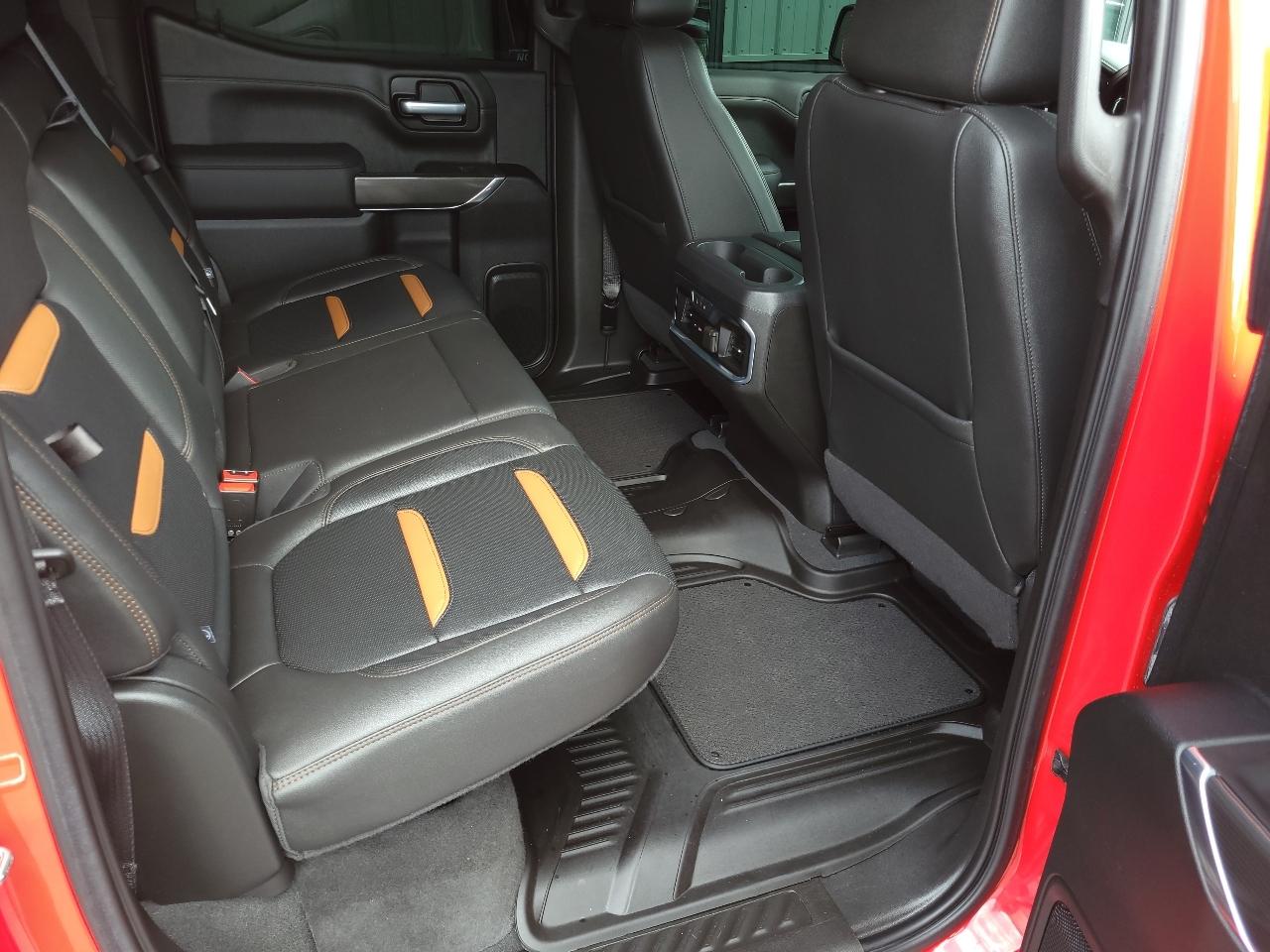 GMC Sierra 1500 4WD Crew Cab 147" AT4 2021