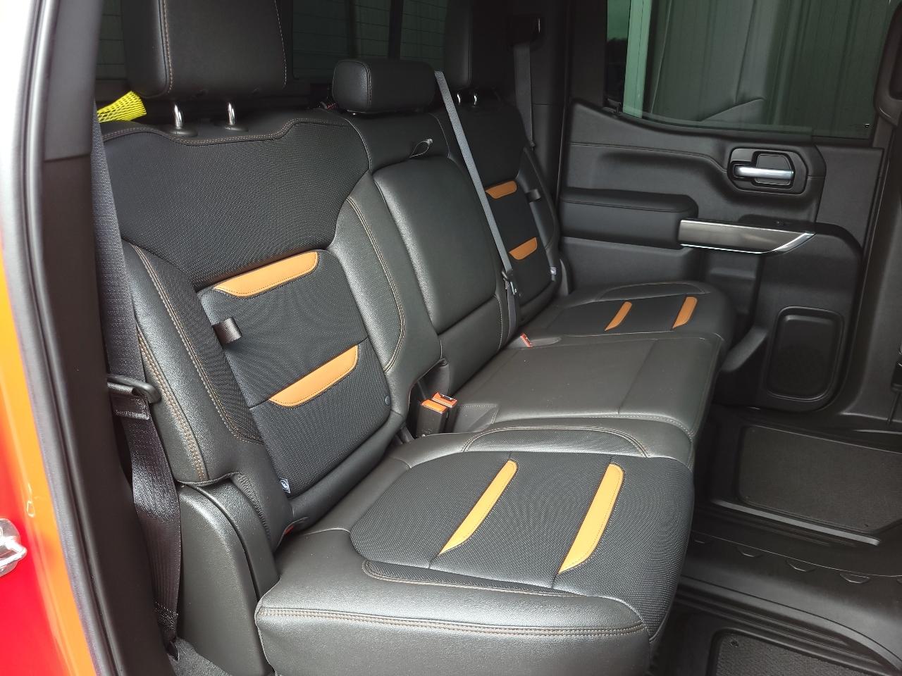 GMC Sierra 1500 4WD Crew Cab 147" AT4 2021