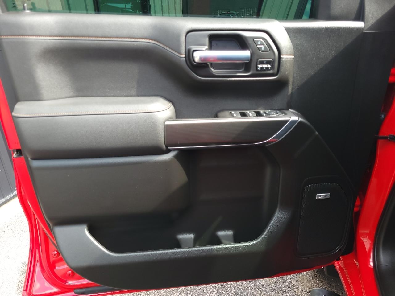 GMC Sierra 1500 4WD Crew Cab 147" AT4 2021