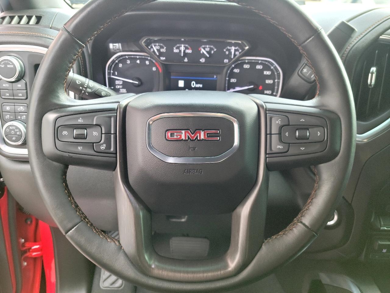 GMC Sierra 1500 4WD Crew Cab 147" AT4 2021