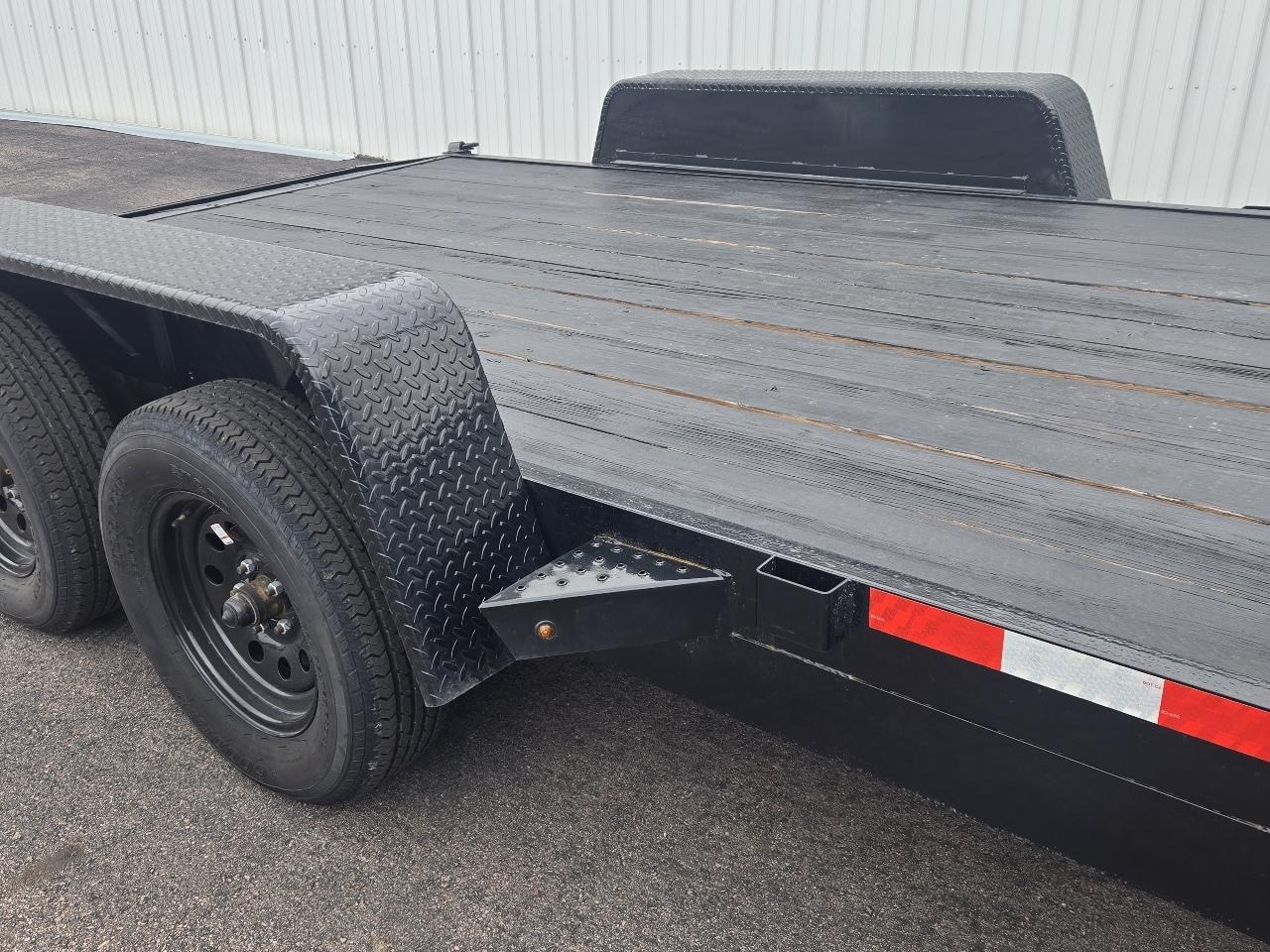 Down 2 Earth Trailers DTE8216WCHT5.2B-1  2026