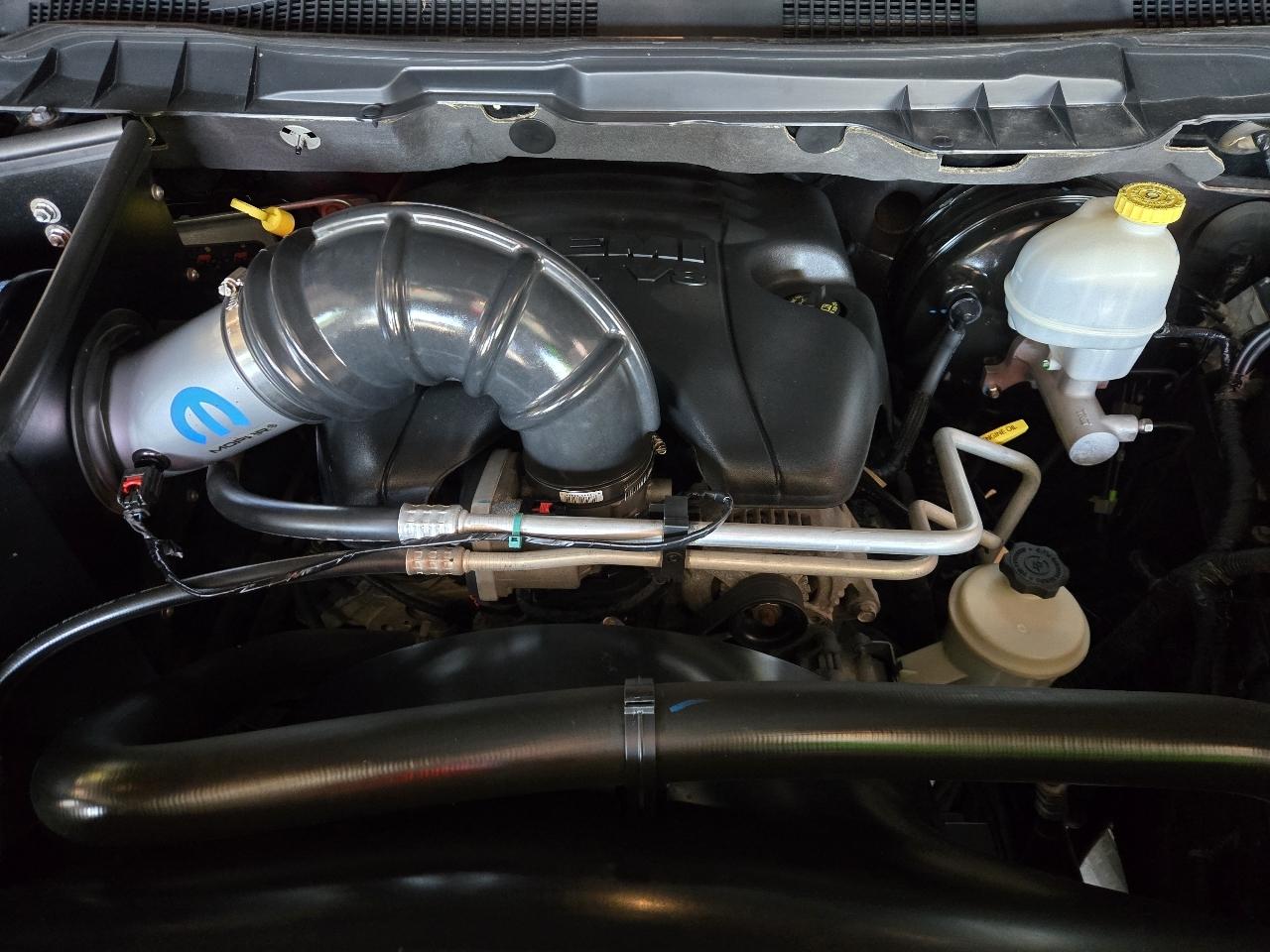 RAM 1500 2WD Reg Cab 120.5" SLT 2012