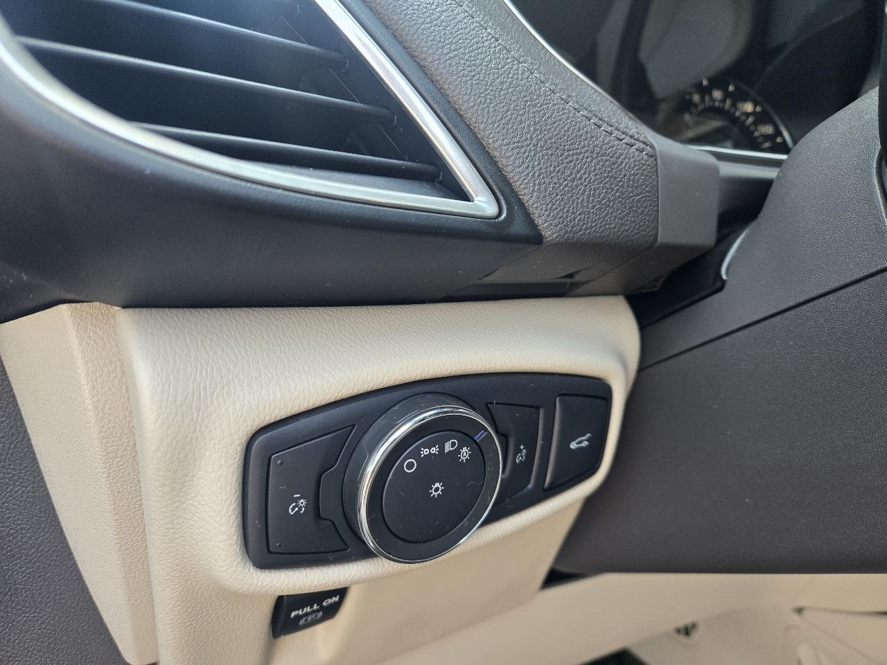 Lincoln MKX AWD 4dr Reserve 2016