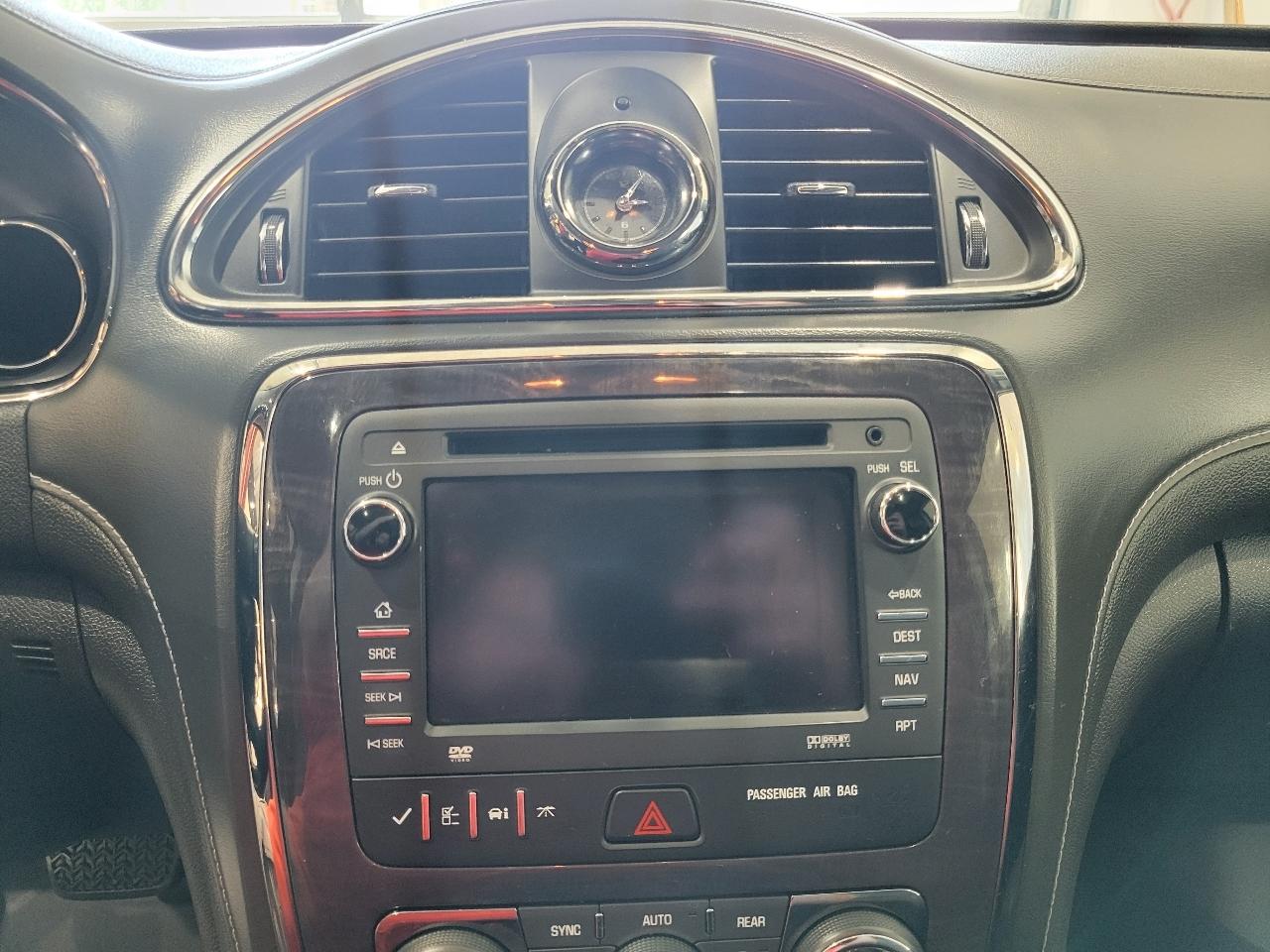 Buick Enclave AWD 4dr Leather 2016