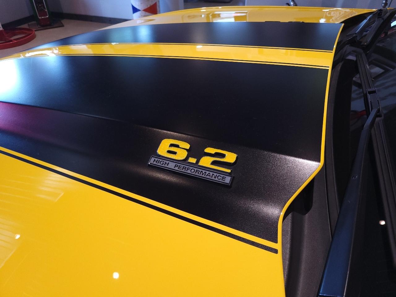 Chevrolet Camaro 2dr Conv 2SS 2011